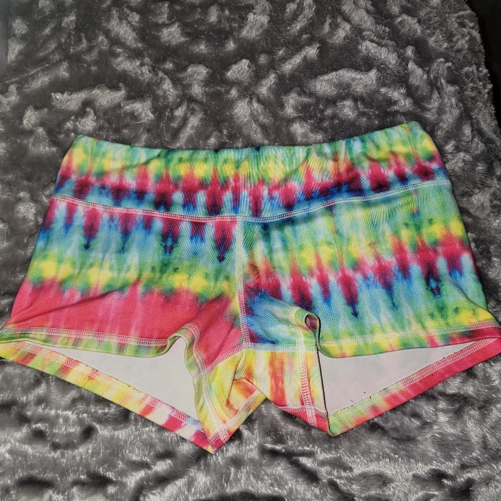 Fleo Booty Shorts